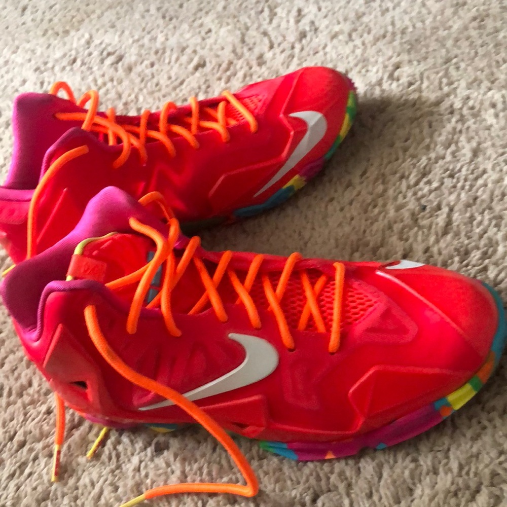 Nike Lebron James 11 “fruity Pebbles“
